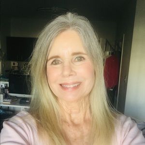 Meet your Posher, Joann